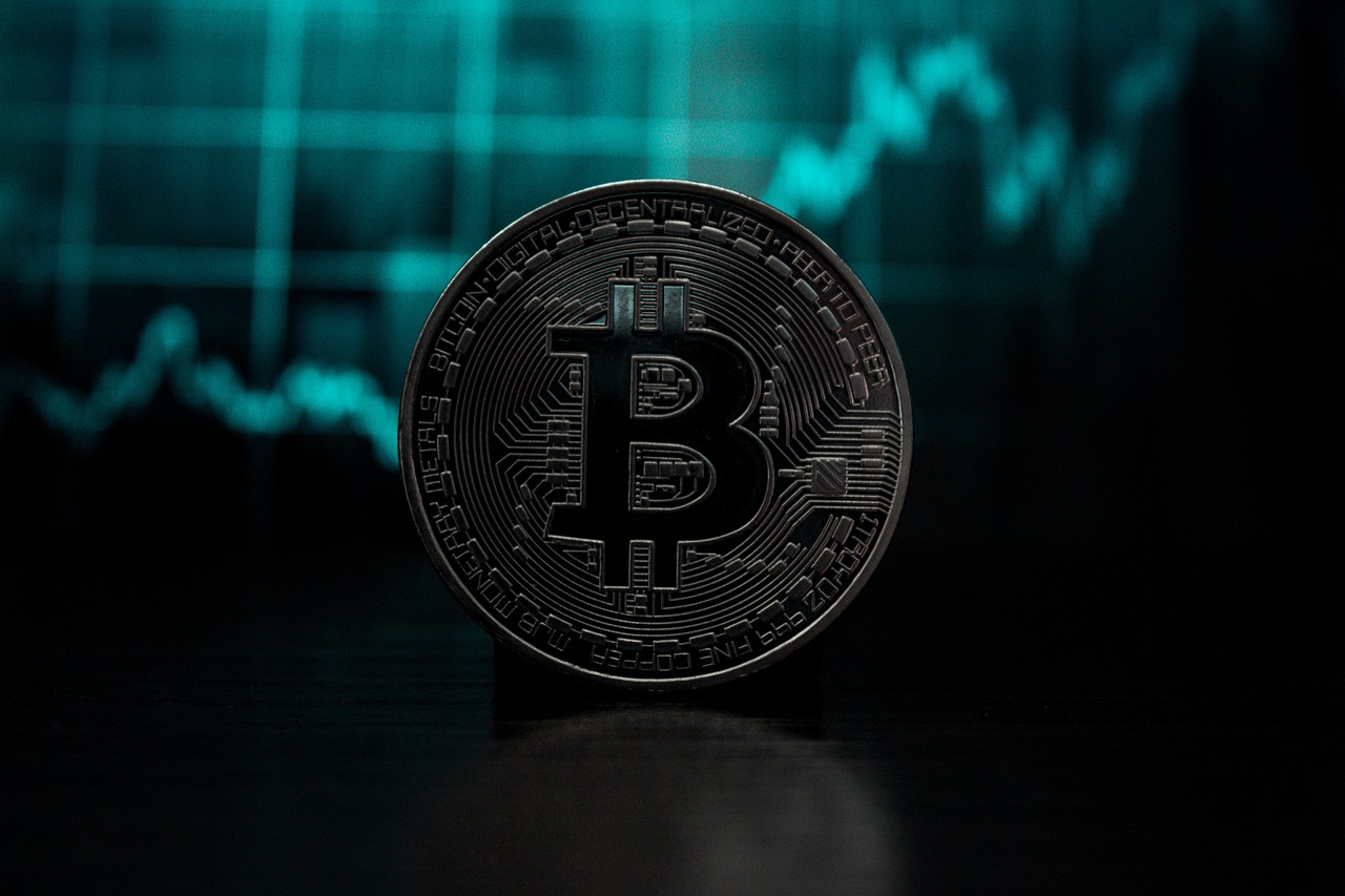 比特币减半满周年、涨逾三成！机构进场加速牛市