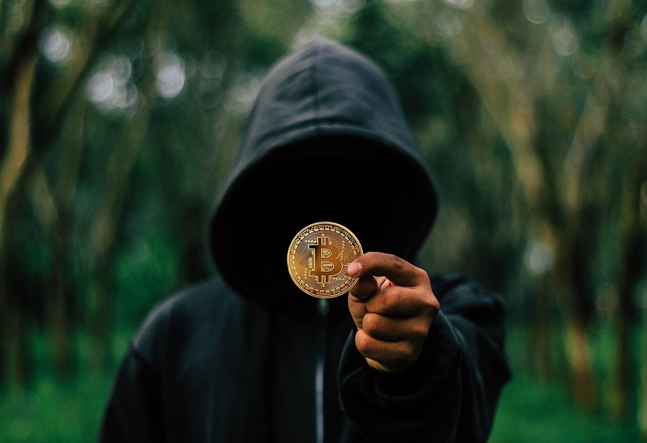 加拿大批准多档Solana现货ETF并开放质押！SOL近一周强弹近20%