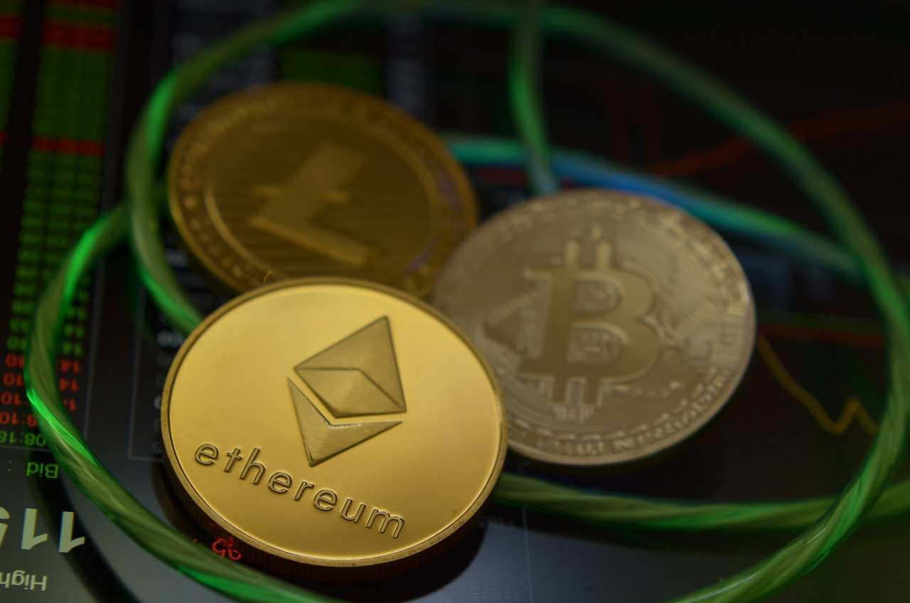AI概念币ACT、IP 同步暴跌20% 又迅速反弹！诡异的币价走势引热议